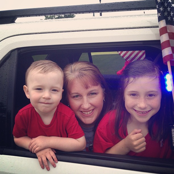 Totally soaked but had a great time in the parade!!
